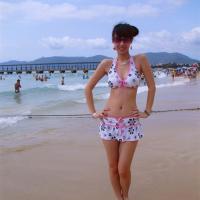 /photo/684268/老婆泳装/芳芳--169_1_10_small.jpg